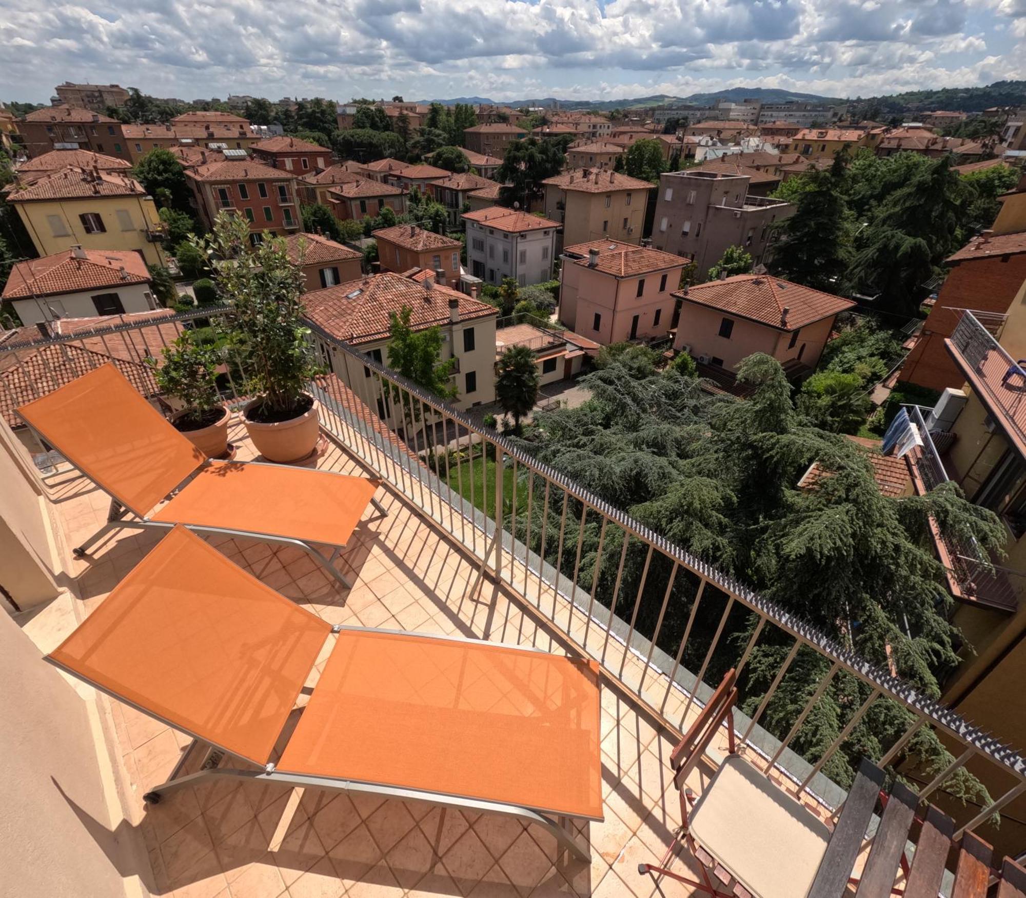 Bellavista Panoramic Terrace Appartamento Con Terrazza Zona Sant Orsola Bologna Eksteriør bilde